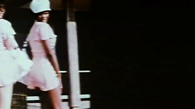 The Naughty Stewardesses (1974) Tv Spot смотреть онлайн