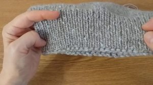 Шапка "оригами" с квадратной макушкой.