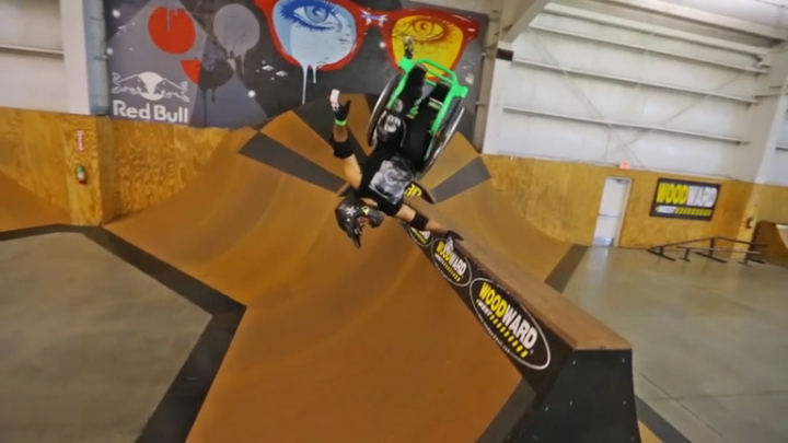 Коляска вместо велосипеда смотреть онлайн