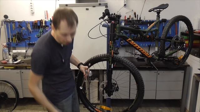 Вилка Lefty 2.0 XLR обзор и инструкция по эксплуатации смотреть онлайн