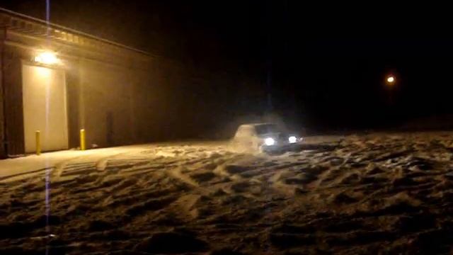 Tercel Tercel 4x4 taking a beating смотреть онлайн