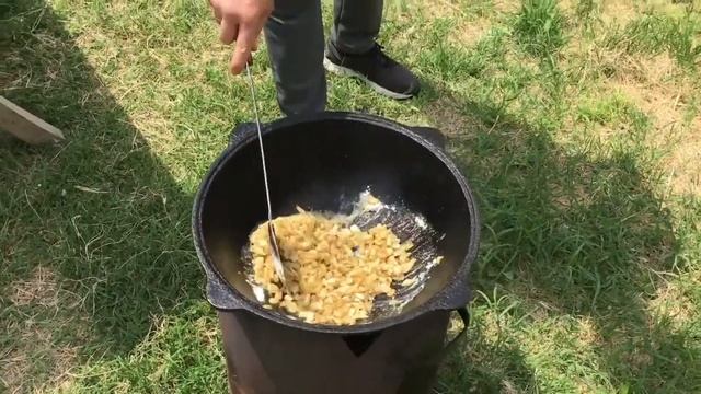 Джэдлибжэ | курица в сметане в казане по кабардински. смотреть онлайн