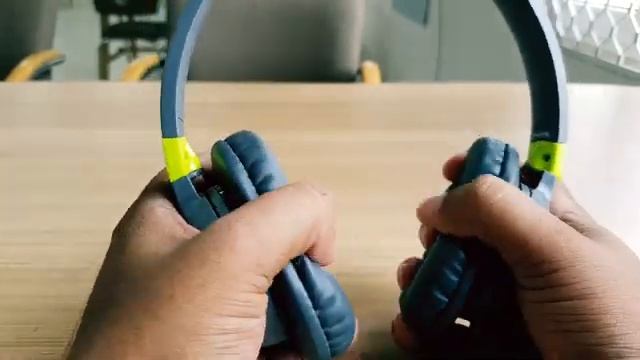 Audio Technica ATH-AX1iS REVIEW | Best Headphones Under 2000?| Review Of Audio Technica ATH-AX1iS смотреть онлайн