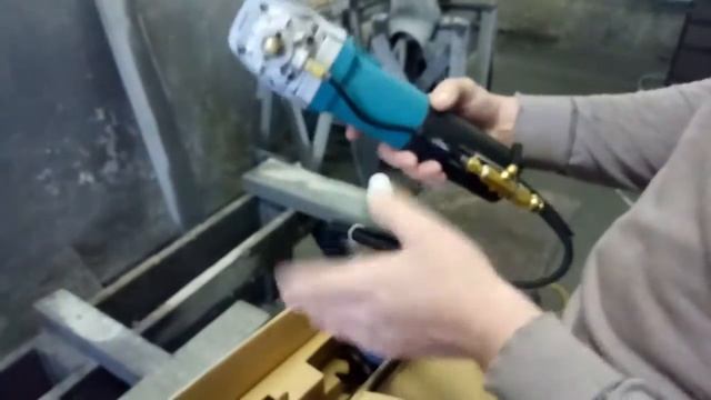 Распаковка-обзор полировачной машинки Makita pw5000ch смотреть онлайн