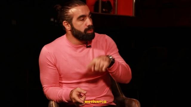 Rafael Ağayev : Heç bir verilişdə belə rahatlıqla hər şeyi danışmamışam. смотреть онлайн