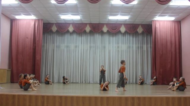 82. "Что это у тебя" Эстрадный танец смотреть онлайн