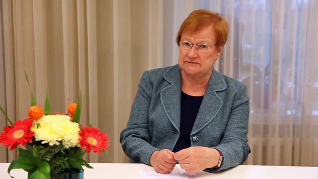 President Tarja Halonen's greetings to UN Association of Finland смотреть онлайн