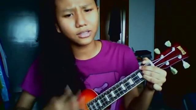 Carly Rae Jepsen - Call Me Maybe (Ukelele Cover) смотреть онлайн