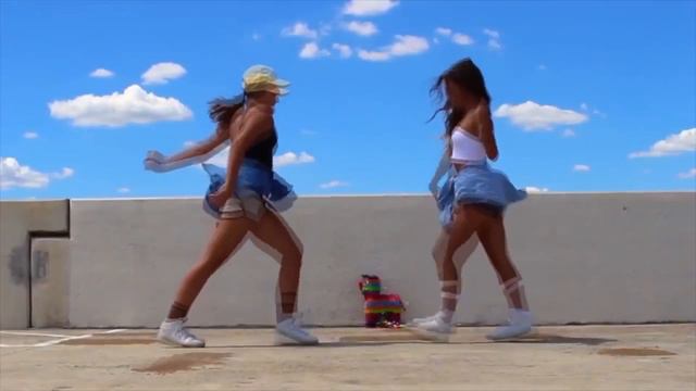 Danc Gerl 2.16 Maroon 5 - Payphone