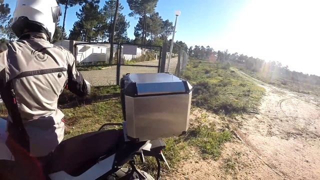 Honda NC750x Offroad // Chapter II: SAND // Special guest BMW F800GS смотреть онлайн