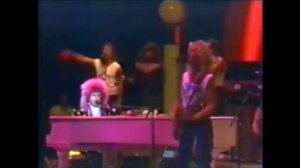 Elton John - I'm still standing - Live in Sydney 1986