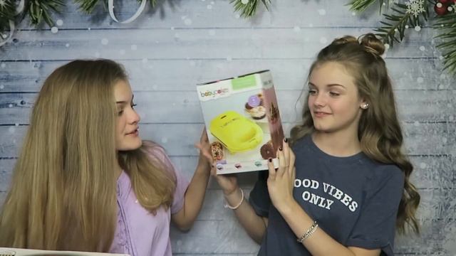 What We Got for Christmas 2017 ~ Jacy and Kacy смотреть онлайн