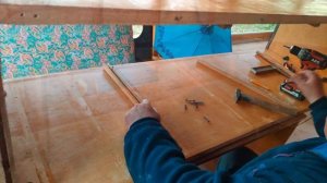 ГНЕЗДА ДЛЯ КУР НЕСУШЕК - своими руками и очень дешево! {как сделать и советы содержания кур)