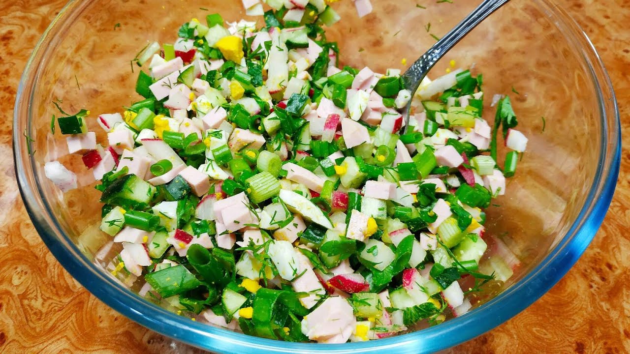 Запоминайте РЕЦЕПТ и ГОТОВЬТЕ! Самая Вкусная ОКРОШКА! _ Рецепт Окрошки на Айране!.mp4 смотреть онлайн