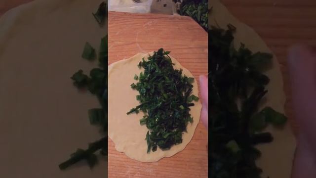 Qutab (Kete) Recipe: Azerbaijani Herb-stuffed Flatbread - Azerbaijan Cuisine