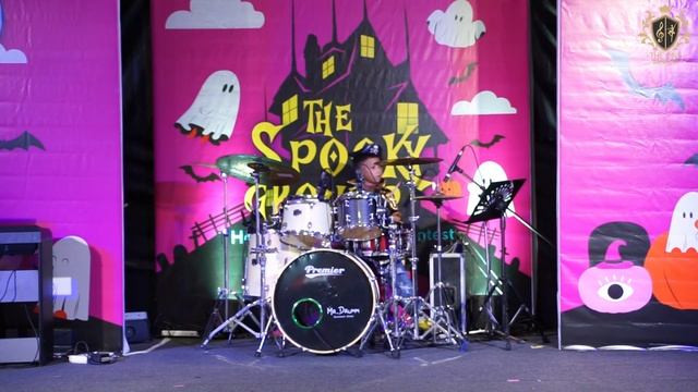 Halloween Kid's Show - ไม่เคย by. น้องอลัน [คลาสกลอง] смотреть онлайн