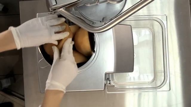 Robot Coupe CL52 Sebze Doğrama ve Sebze Hazırlık Makinesi смотреть онлайн