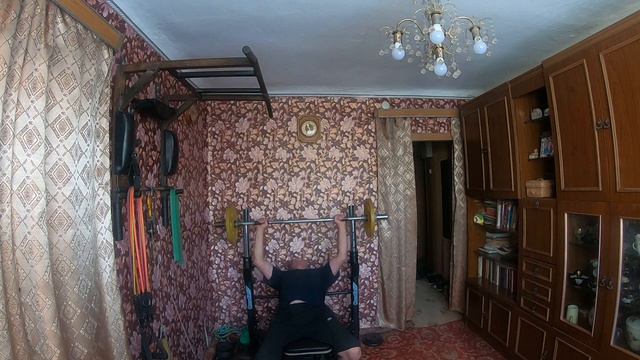 Жимовая тренировка. "100 повторений" 09.12.2023 г. смотреть онлайн