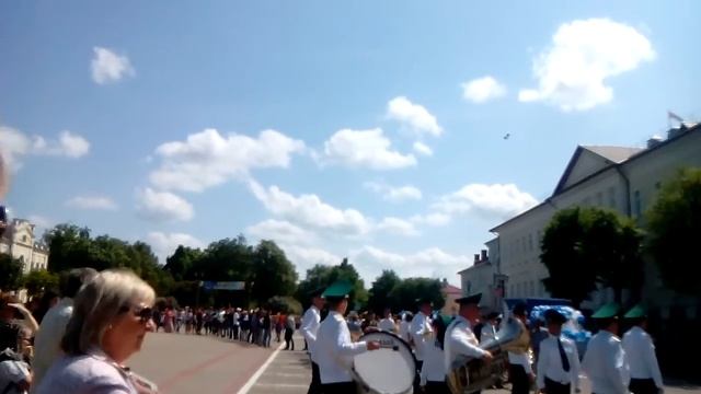 Парад в Полоцке в день города смотреть онлайн