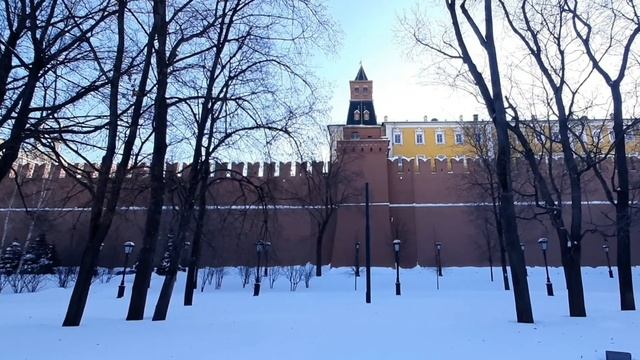 Москва.Башни Кремля. История Комендантской башни смотреть онлайн