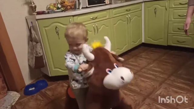 Вот и наступил, Новый год 🍊🍊🍊 смотреть онлайн