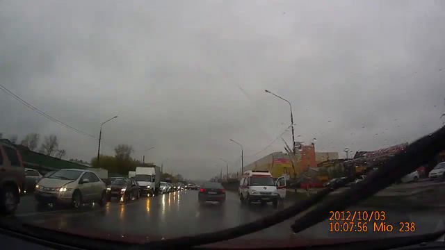 Наверно, куда то сильно спешил смотреть онлайн