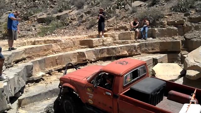 4XAZ with Cruces Crawlers up the Abyss 2 смотреть онлайн