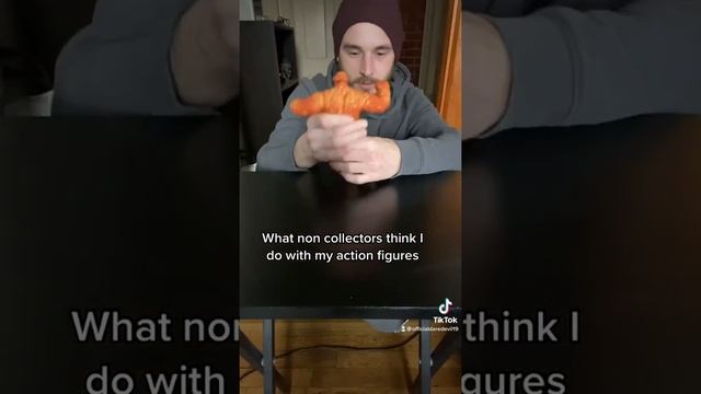 What Everyone Else Who Isn’t An Action Figure Collector Thinks What I Do With My Figures смотреть онлайн