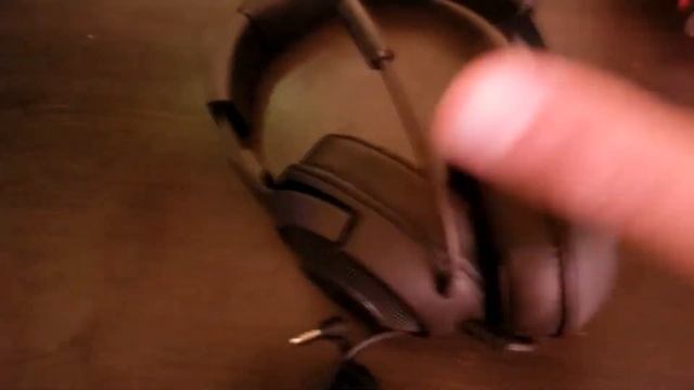 Un CASQUE RAZER pour 50$ ?! (RAZER KRAKEN X) | Unboxing #1 смотреть онлайн