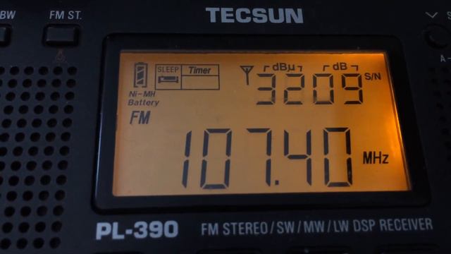 [ES] Maks FM г.Сочи (Краснодарский Край).Прием на удалении ~2950 km. На внешнюю антенну высотой 35 смотреть онлайн