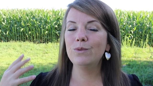 The Secret to Dealing with Piles on the Floor смотреть онлайн