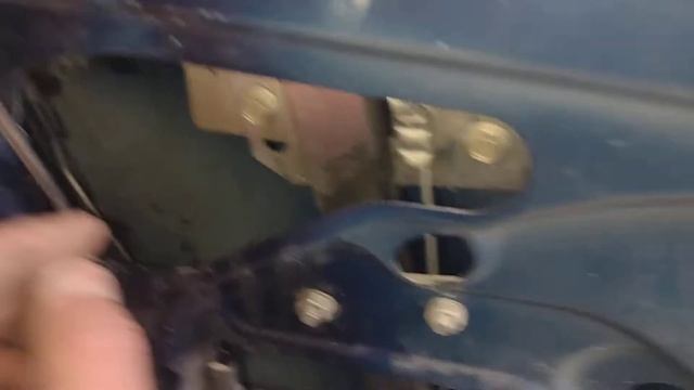Как открыть дверь Калины,когда заклинил замок смотреть онлайн