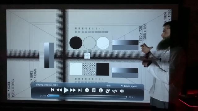 УДИВИТЕЛЬНЫЙ НЕДОРОГОЙ МИНИ ПРОЕКТОР WZATCO E9 смотреть онлайн