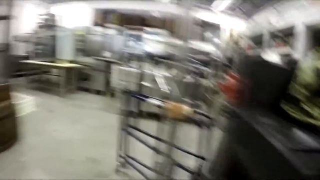 Цыганский магазин склад бу техники. Италия, Болонья (Italy, Bologna, Shops) смотреть онлайн