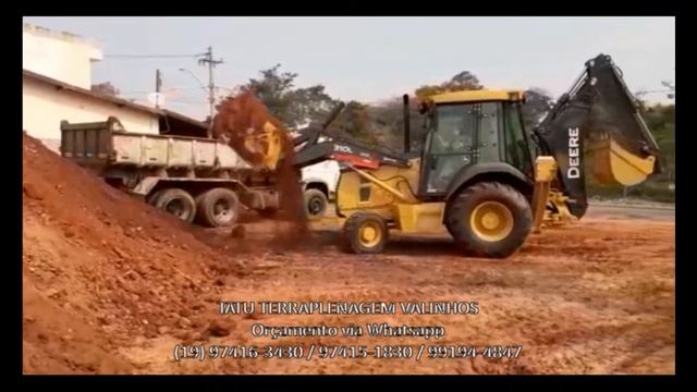 Tatu Terraplenagem Valinhos - Vídeo 70 / Carregando terra para aterro смотреть онлайн