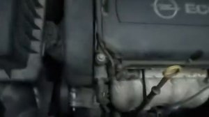 Пробитая мембрана клапанной крышки Опель Астра H,  мотор z18xer