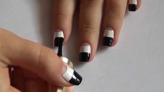 Лунный чёрно белый маникюр, летний маникюр, summer manicure смотреть онлайн