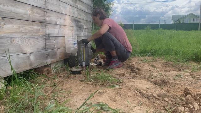 Чем засыпать сваи внутри | Нужно ли заливать винтовые сваи цементом | смотреть онлайн