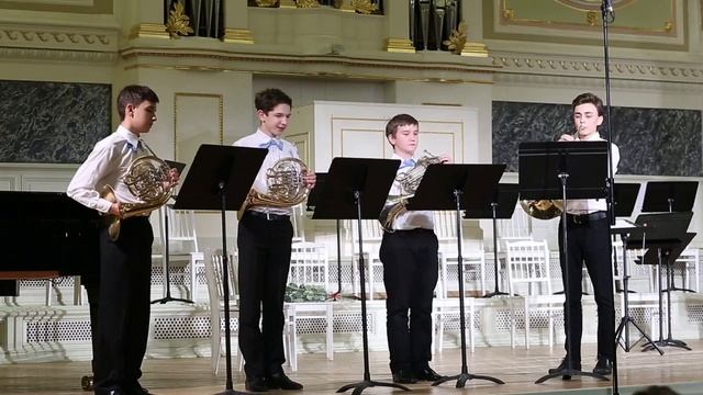 Квартет валторн Санкт-Петербургской средней специальной музыкальной школы смотреть онлайн
