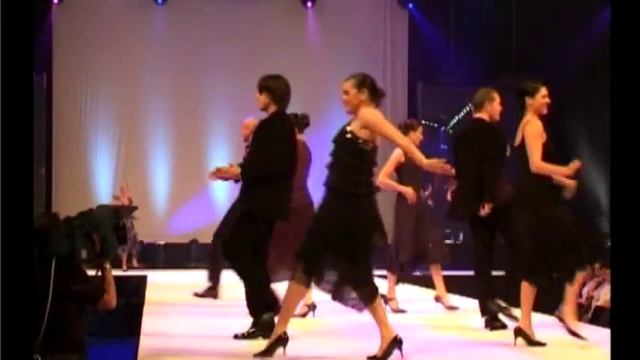 Clare Turton Derrico - Marks and Spencers - fashion show - samba смотреть онлайн