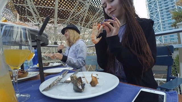 СОЛНЕЧНАЯ КАТАЛОНИЯ | МОРЕПРОДУКТЫ В БАРСЕЛОНЕ