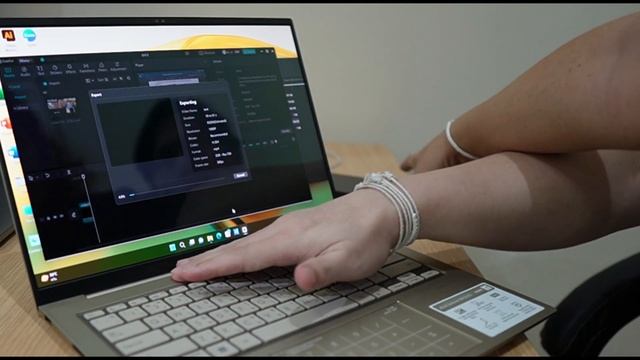 รีวิว Asus Zenbook OLED14x i9 13th - สีสวย ขนาดเล็ก เบา แรง -รีวิวบ้านๆ смотреть онлайн
