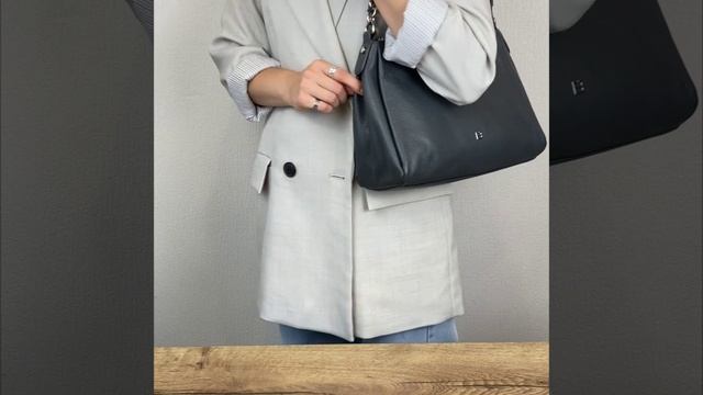 17972-029 FABRETTI Сумка жен. нат. кожа 