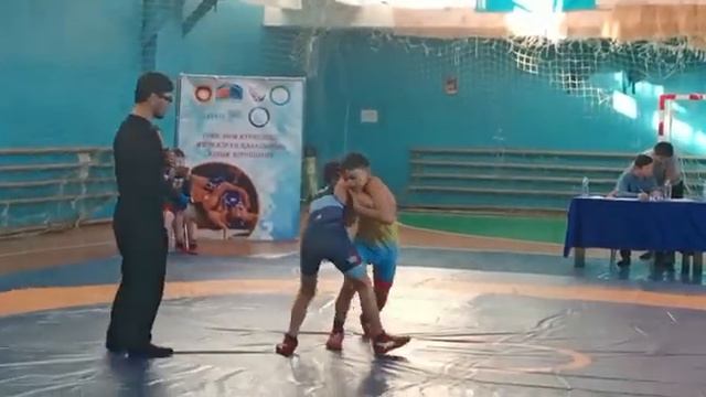 греко-римская борьба, финал в весе 44кг Улытауской области, город Жезказган. смотреть онлайн