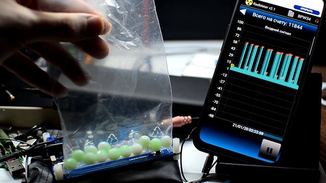 Geiger Counter Cajoe v1.1 + APP Radmeter v2.1 смотреть онлайн