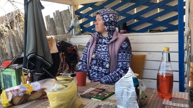 Копка дачи мотоблоком хуска . Сезон 2022 . ПЕРВОМАЙ смотреть онлайн