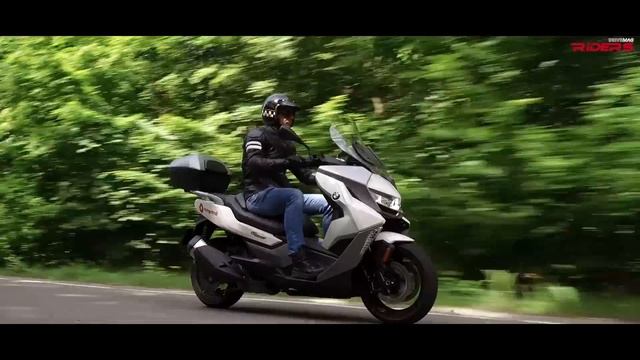 Comparativ Scutere 300 cc - Yamaha, Vespa, Piaggio, BMW, Sym смотреть онлайн