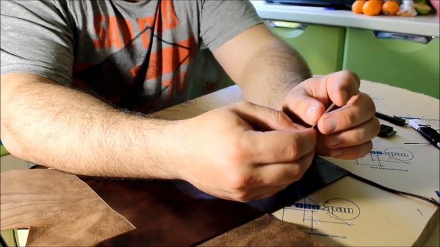 работа с кожей (портмоне, кошелёк), кожевенное ремесло, учимся вмести, для начинающих, своими рукам смотреть онлайн