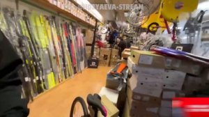 ХАЗЯЕВА ПОРВАЛИ ДОРОГУЮ КУРТКУ ДИЛБЛИНУ! УГАР В МАГАЗИНЕ | КОРЕШ, ПАРАДЕЕВИЧ, ФРАМЕТАМЕР, ГОРИЛЛЫЧ