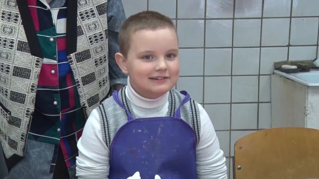«Чудо из ладоней». Продолжается интересный проект школы искусств имени Сергея Герасимова смотреть онлайн